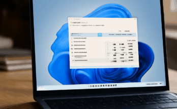 Screenshot des Windows 11 Task-Managers mit sichtbaren Geisterprozessen, symbolisch dargestellt durch ein Geister-Icon, und Hinweis auf das bevorstehende Microsoft-Update zur Fehlerbehebung des Ghostbug.