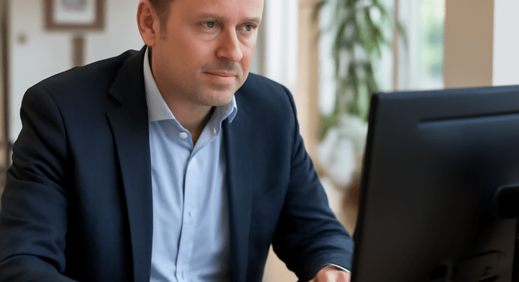 Symbolbild: LAN-Kabel vor stilisierter Kreisverwaltung mit grünem Häkchen – IT-Störung behoben.