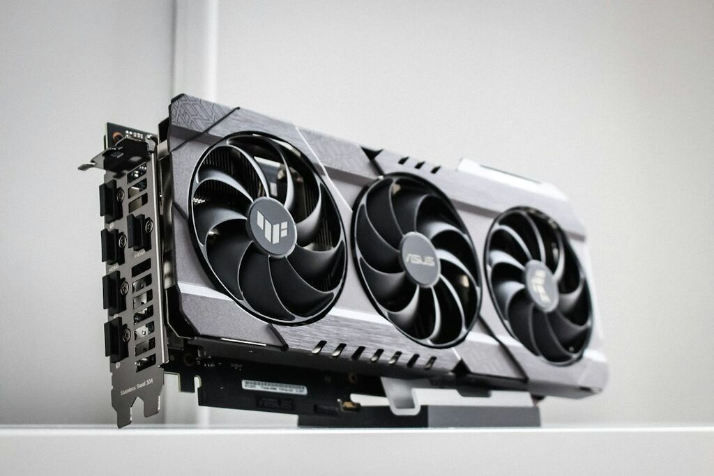 PC-Hardware als Symbol für den neuen GeForce Game Ready Driver