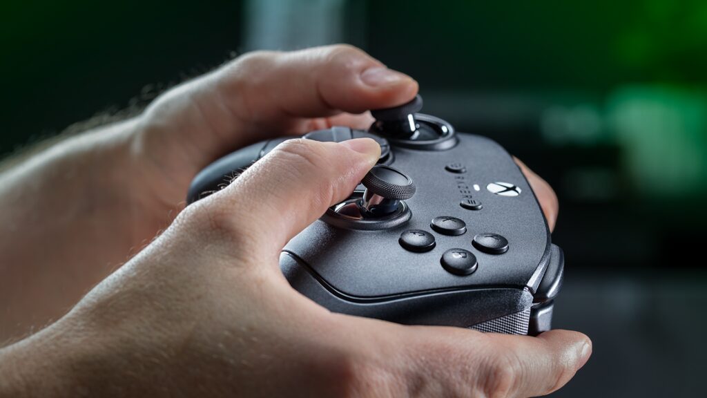 Kapazitive Thumbsticks des Razer Wolverine V4 Pro